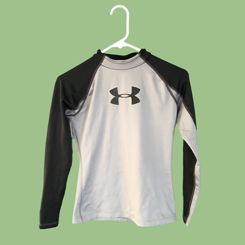 Under Armor YLG Fitted